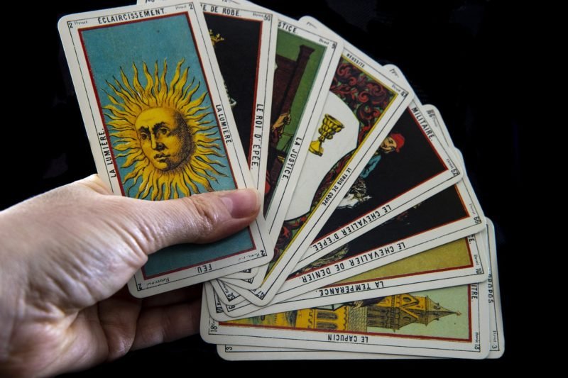 Using Intuition to Read Tarot